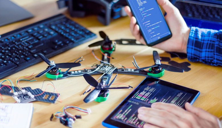 Drone Programlamaya Giriş Ve Simülasyon Teknolojilerine Genel Bakış